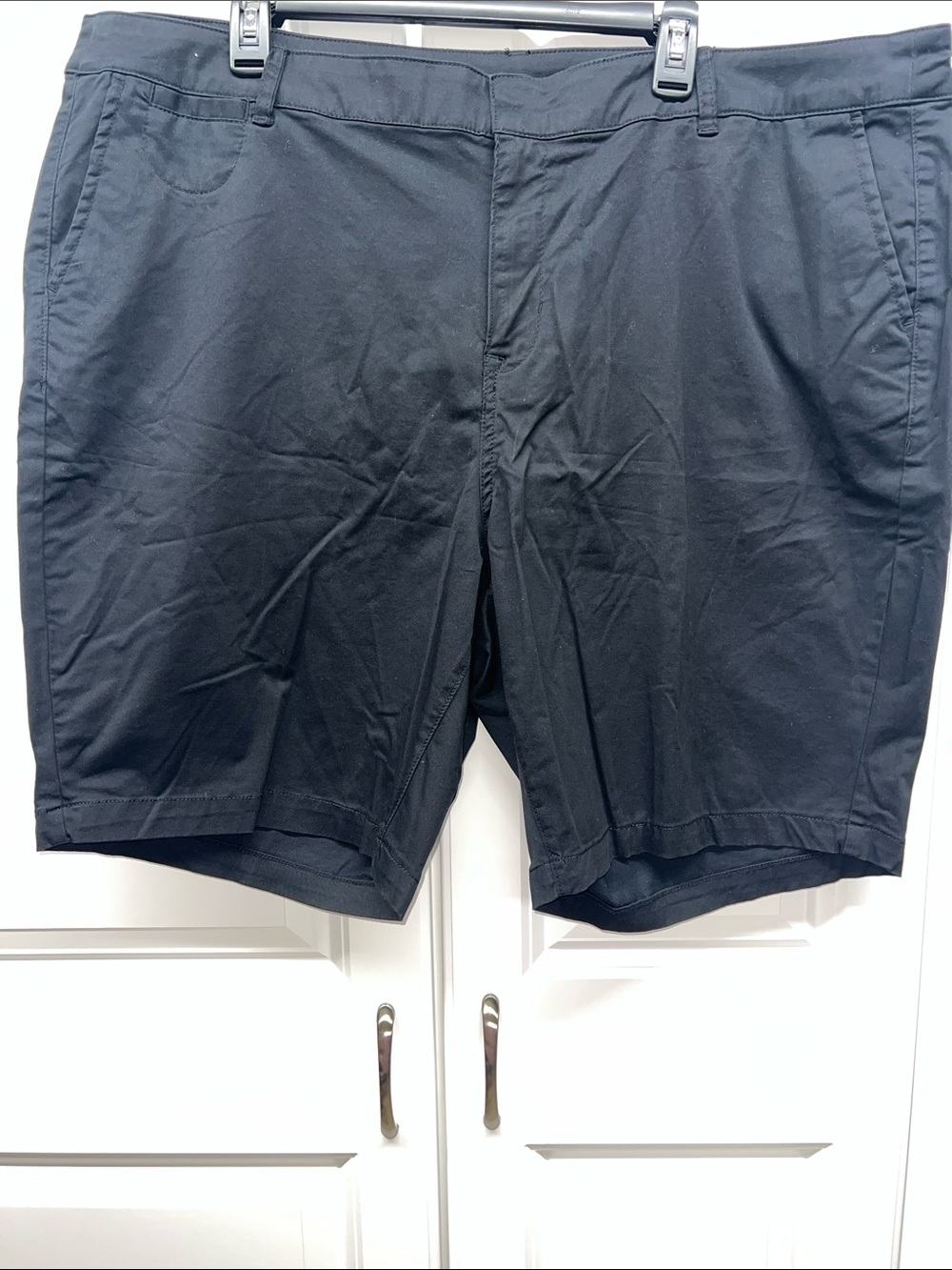 NWT Lane Bryant Black Bermuda Shorts Plus Size 22